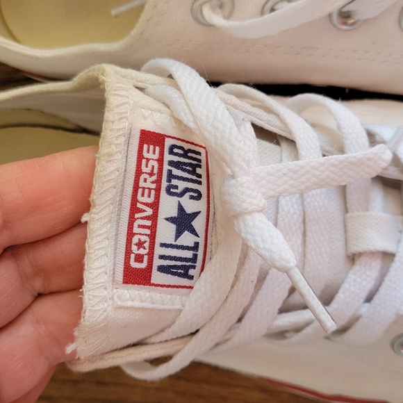 White Converse All Star sneakers sz 9 Women’s - Picture 2 of 8